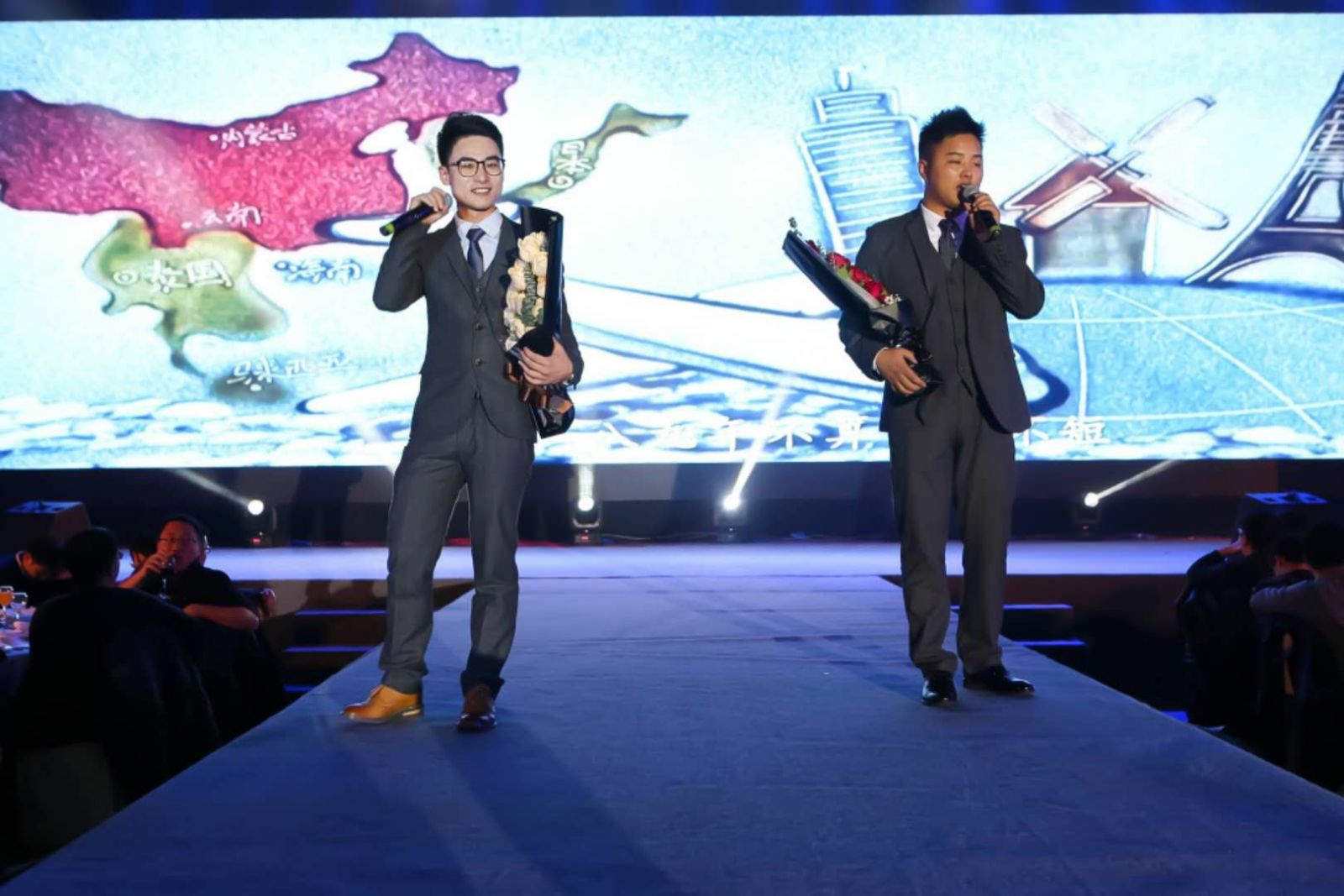 年會原創(chuàng)歌曲《光云，我們的家》